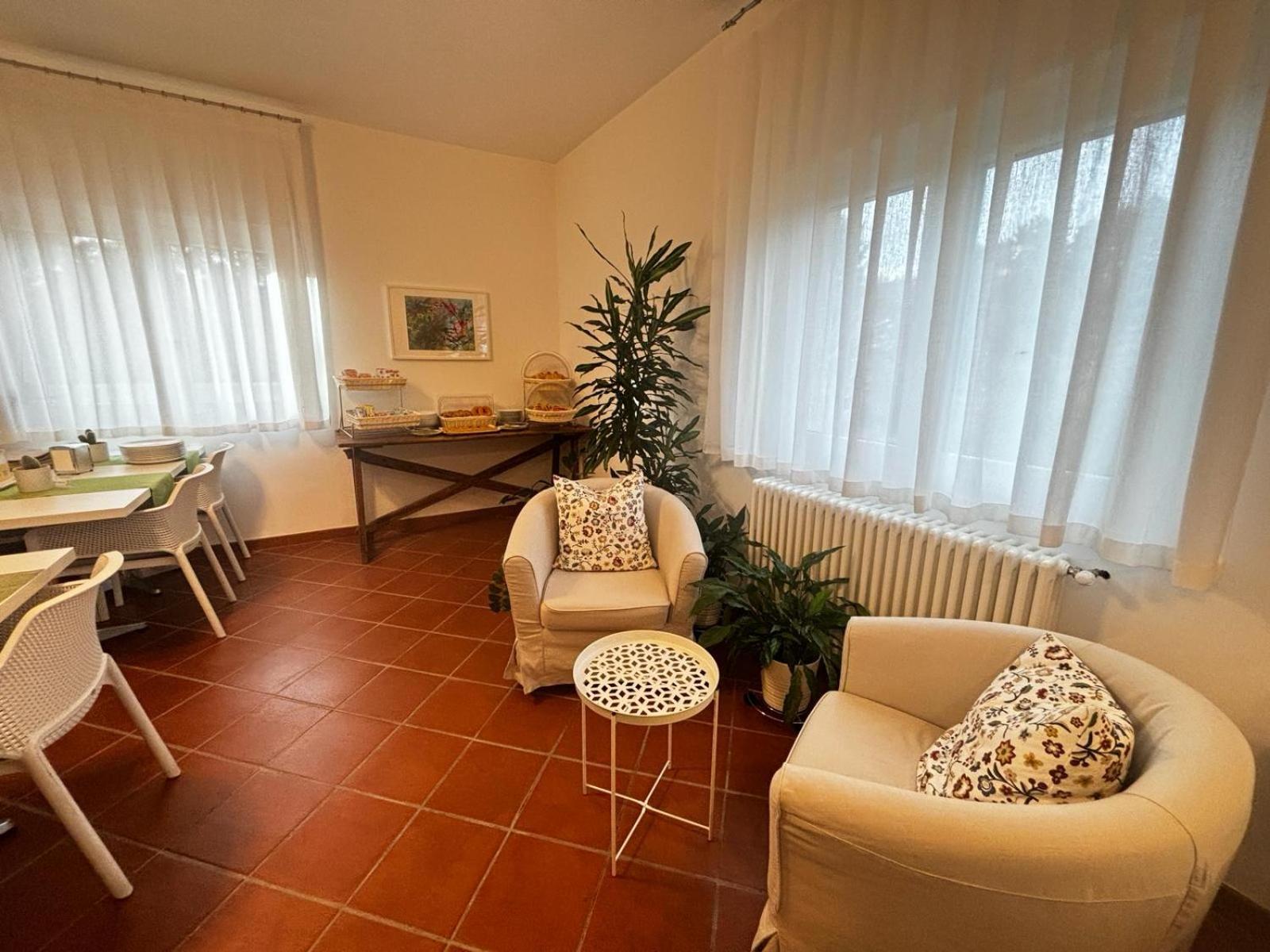 La Nuova Dimora B&B Λ' Άκουιλα Εξωτερικό φωτογραφία