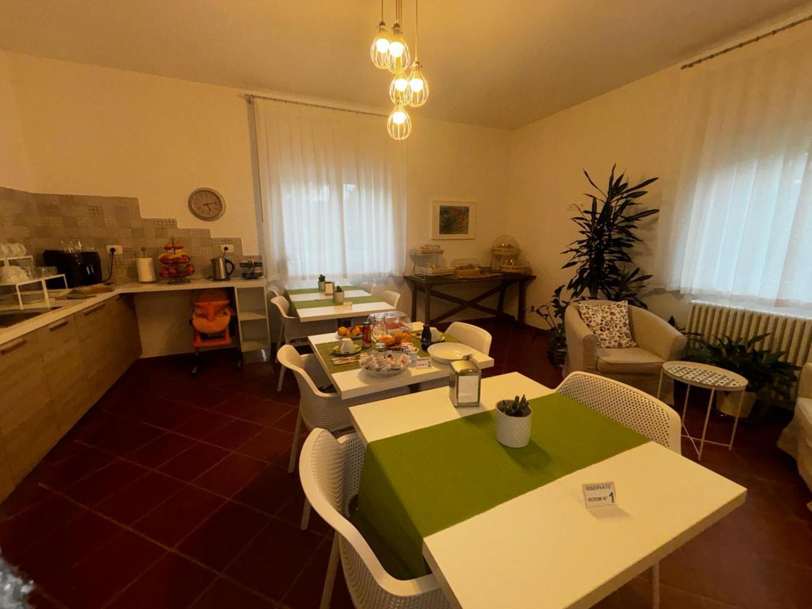 La Nuova Dimora B&B Λ' Άκουιλα Εξωτερικό φωτογραφία
