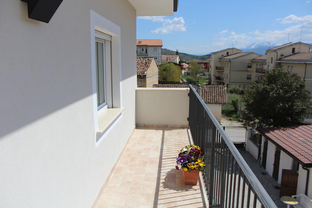 La Nuova Dimora B&B Λ' Άκουιλα Εξωτερικό φωτογραφία